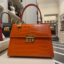 Load image into Gallery viewer, #Roma23 cm. 23 ON BASE