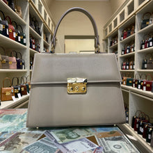 Load image into Gallery viewer, #Roma23 cm. 23 ON BASE