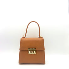 Load image into Gallery viewer, #Roma15 cm. 15 ON BASE